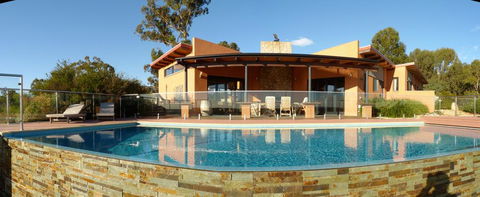 Meringa Springs - Accommodation Brisbane 1