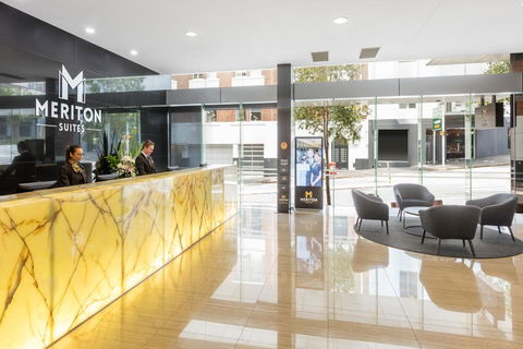 Meriton Suites Adelaide Street - Accommodation Brisbane 2