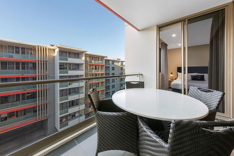 Meriton Suites North Ryde - Accommodation Brisbane 3