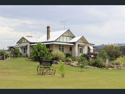 Merton Manor - Accommodation Brisbane 0
