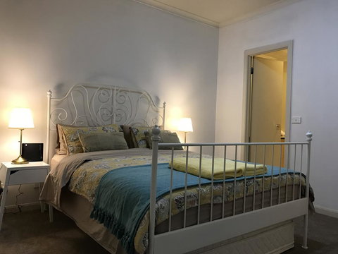 MH CBD Private Apartment @ Flinders Lane - Accommodation Brisbane 1