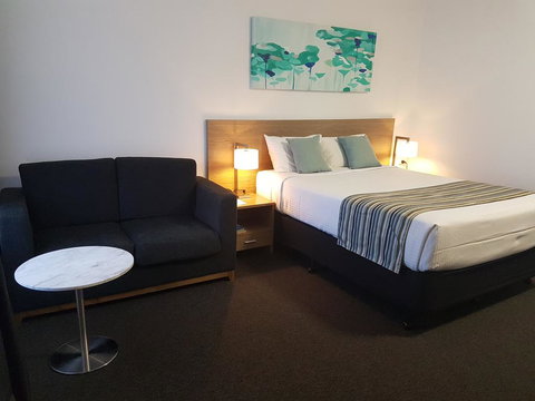 Mid City Motor Inn Singleton - Accommodation Brisbane 0