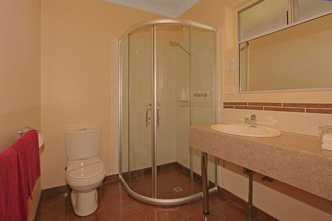 Milton Village Motel - Accommodation Brisbane 3