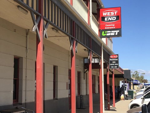 Minlaton Hotel - Accommodation Brisbane 2