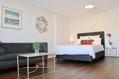 MLB48-Sydney Harbour Stunning View Studio With Free Parking - Accommodation Brisbane 3