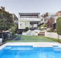 Modern Beach House - Accommodation Brisbane