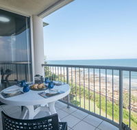 Monterey Lodge Unit 16 27 Warne Terrace. Kings Beach - Accommodation Brisbane