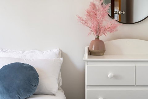 Moonah House-10 Mins To CBD & MONA, 4BR, 2 BATH, Great View, Park 3 Cars, Sleep 11, King Bed, En-suite - Accommodation Brisbane 1
