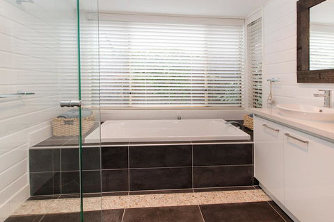 MOONAH SANDS - RYE..... - Accommodation Brisbane 0