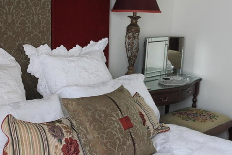 Mornington Bed & Breakfast - Accommodation Brisbane 2