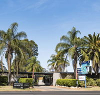 Motel Oasis - Accommodation Brisbane