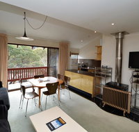 Mowamba D5 - Accommodation Brisbane
