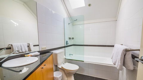 Dowler Apartments Subiaco - Accommodation Brisbane 11