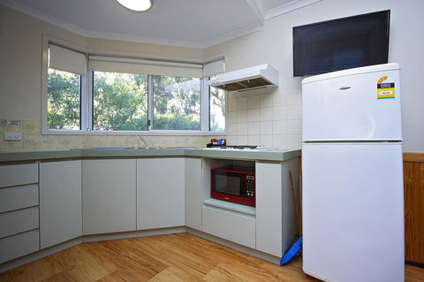 Discovery Parks - Woodman Point - Accommodation Brisbane 2