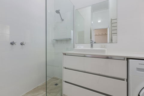 Cottesloe Bel-Air Apartment - Accommodation Brisbane 11
