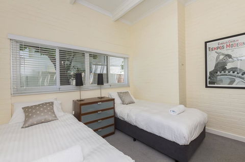 Cottesloe Bel-Air Apartment - Accommodation Brisbane 9