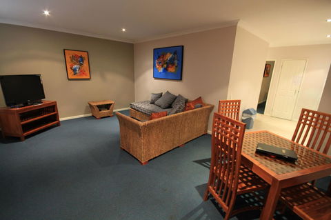 Bunbury Motel And Apartments - Accommodation Brisbane 11