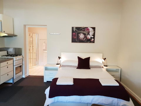 Stirling Apartments - Studio 1 - Accommodation Brisbane 8