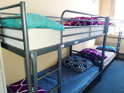 Fremantle Beach Backpackers - Accommodation Brisbane 2