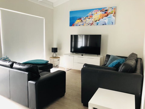 West Beach Lagoon 218 - Outstanding Value! - Accommodation Brisbane 2