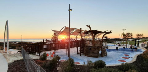 West Beach Lagoon 218 - Outstanding Value! - Accommodation Brisbane 24