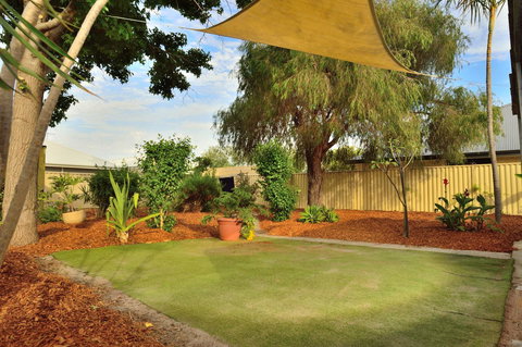 Midgard Cottage - Great Location & Close To Airport - Accommodation Brisbane 26