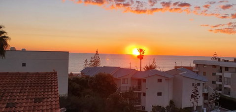 West Beach Lagoon 114 â€“ Ocean Views - Accommodation Brisbane 19