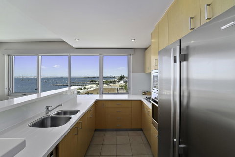 Luxury Suite Bunbury - Accommodation Brisbane 8