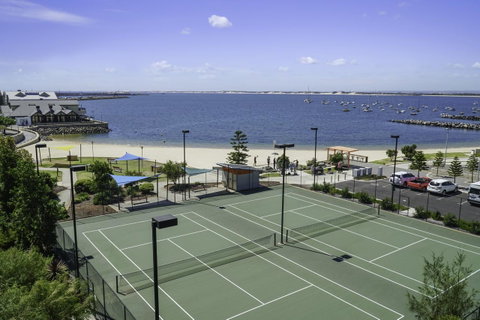 Luxury Suite Bunbury - Accommodation Brisbane 1
