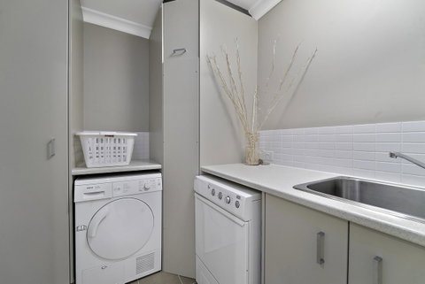 Luxury Suite Bunbury - Accommodation Brisbane 15
