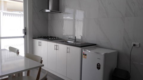 Alkimos Beach Cottage - Accommodation Brisbane 0