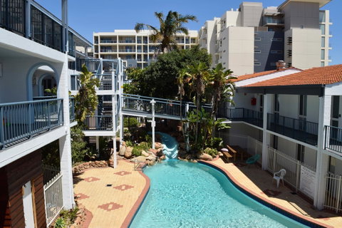 West Beach Lagoon 107 - Great Value - Accommodation Brisbane 11