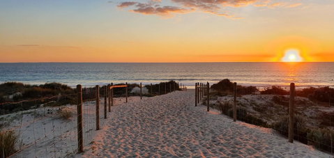 West Beach Lagoon 107 - Great Value - Accommodation Brisbane 22