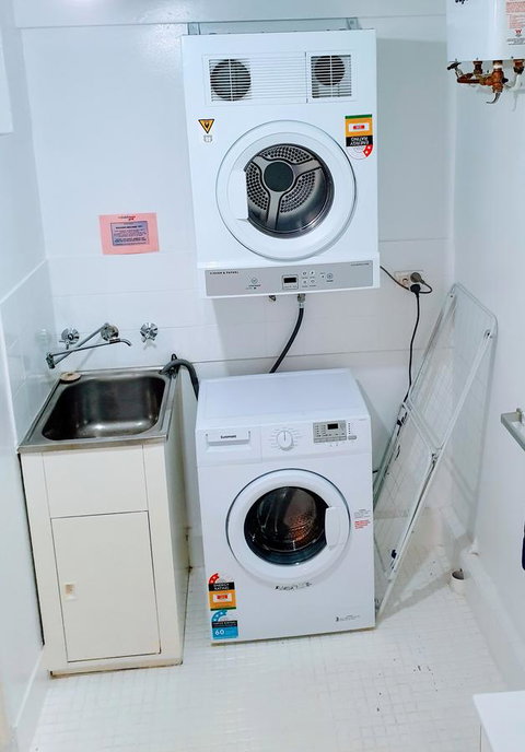 West Beach Lagoon 107 - Great Value - Accommodation Brisbane 8