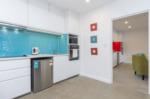Sunset Place Apartments - Accommodation Brisbane 5