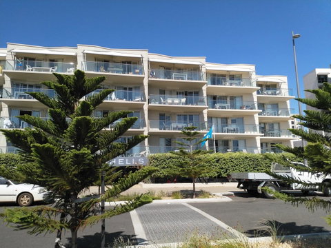 Salty Kiss - Accommodation Brisbane 1