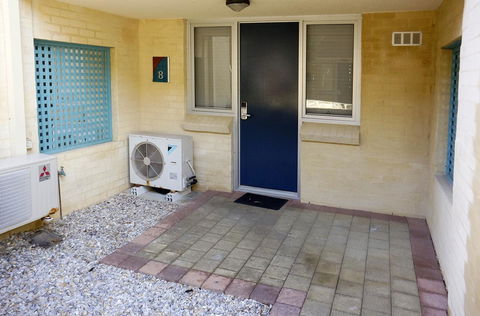 Oceanside 8 - Accommodation Brisbane 19
