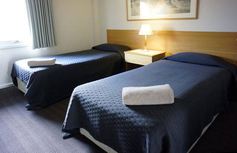 Oceanside 8 - Accommodation Brisbane 10