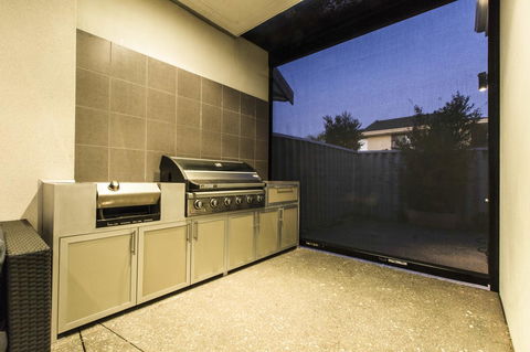 Ambar Villa Between City And Freo - Accommodation Brisbane 21