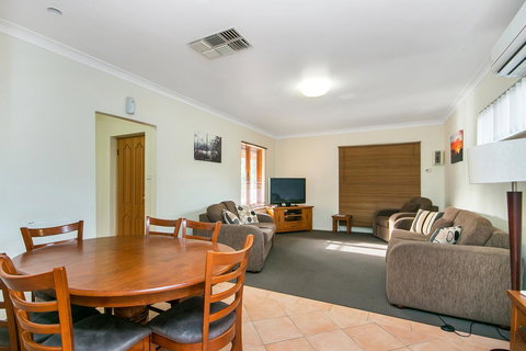 Coranda Lodge - Accommodation Brisbane 5