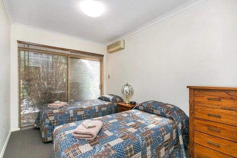 Coranda Lodge - Accommodation Brisbane 10