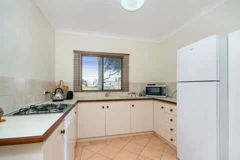 Coranda Lodge - Accommodation Brisbane 4