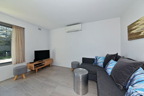 Cottesloe Apartment Close To Beach - Accommodation Brisbane 10