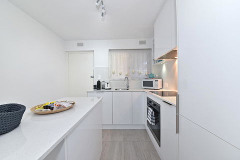 Cottesloe Apartment Close To Beach - Accommodation Brisbane 3