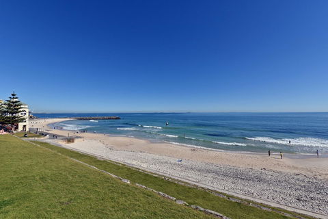 Cottesloe Apartment Close To Beach - Accommodation Brisbane 24