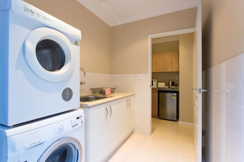 Sorrento Beach Manor - Accommodation Brisbane 23