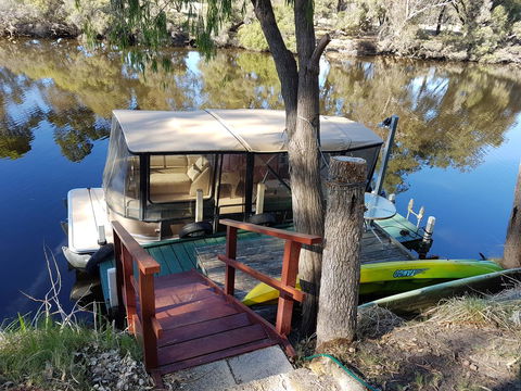 Amazing River House - Accommodation Brisbane 24