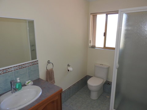 The Royal Dolphin Bed & Breakfast Safety Bay - Accommodation Brisbane 8