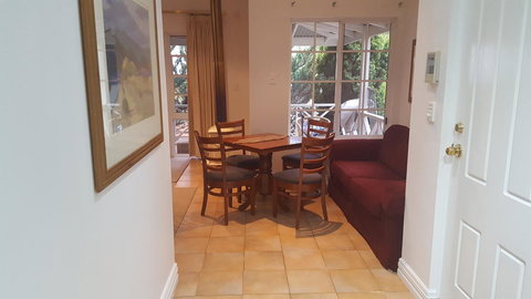 Two Sisters Chalets - Accommodation Brisbane 4