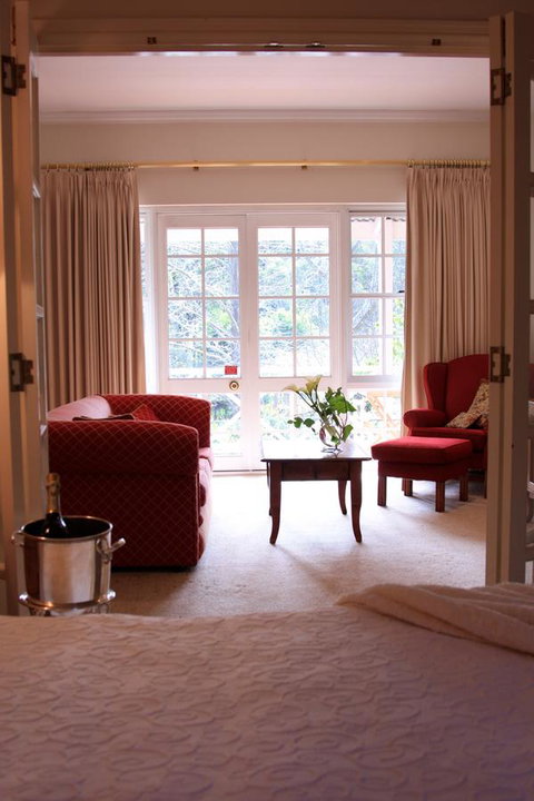 Two Sisters Chalets - Accommodation Brisbane 16